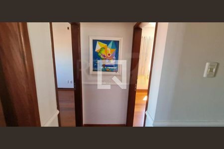 Casa à venda com 4 quartos, 264m² em Jardim Aurelia, Campinas