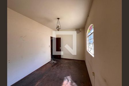 Casa à venda com 4 quartos, 360m² em Santa Ines, Belo Horizonte