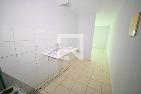 Apartamento para alugar com 2 quartos, 46m² em Condomínio das Esmeraldas, Goiânia