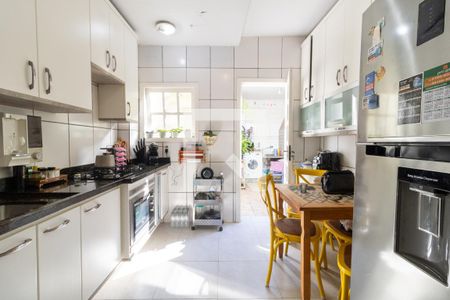 Cozinha de apartamento à venda com 3 quartos, 48m² em Tristeza, Porto Alegre