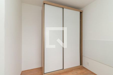 Quarto 1 de apartamento para alugar com 2 quartos, 32m² em Vila Ivone, São Paulo