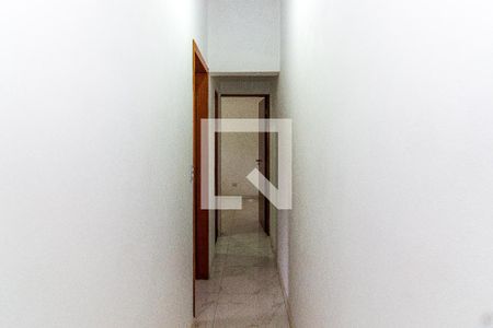 Corredor de casa para alugar com 2 quartos, 70m² em Grajaú, São Paulo