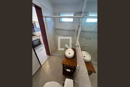 Banheiro de casa para alugar com 2 quartos, 105m² em Tijuca, Rio de Janeiro