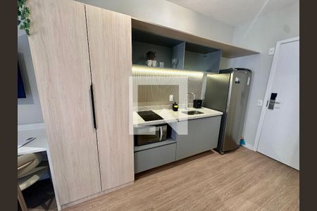Cozinha de kitnet/studio à venda com 1 quarto, 50m² em Campo Belo, São Paulo