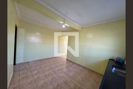 Cozinha de casa para alugar com 1 quarto, 80m² em Vila Yolanda, Osasco