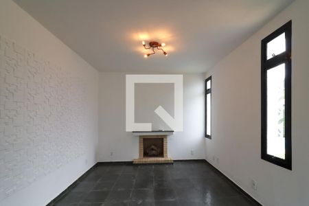Sala de casa para alugar com 4 quartos, 245m² em Santa Genebra Ii, Campinas