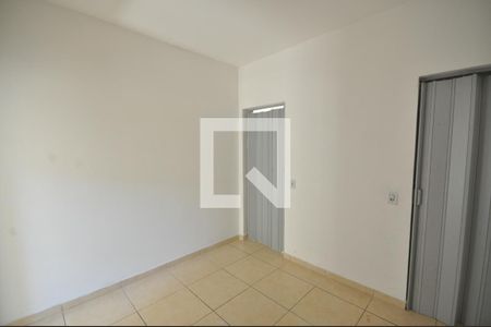 Quarto /Sala de casa para alugar com 1 quarto, 22m² em Parque Novo Mundo, São Paulo