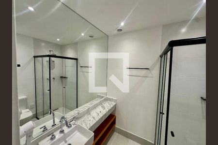 Banheiro de kitnet/studio à venda com 1 quarto, 50m² em Campo Belo, São Paulo