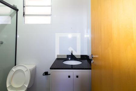 Banheiro de kitnet/studio para alugar com 1 quarto, 25m² em Vila Formosa, São Paulo