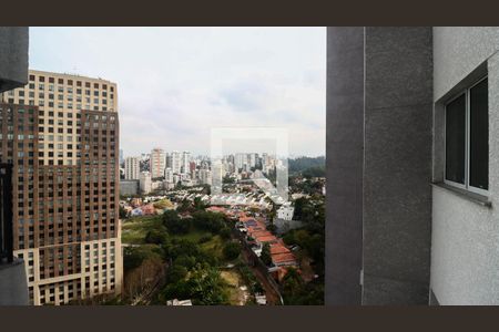Vista Quarto 1 de apartamento para alugar com 2 quartos, 39m² em Cidade Jardim, São Paulo
