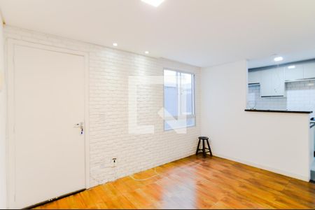 Sala de apartamento para alugar com 2 quartos, 48m² em Jardim Ansalca, Guarulhos