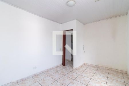 Quarto de casa para alugar com 1 quarto, 60m² em Vila Nhocuné, São Paulo