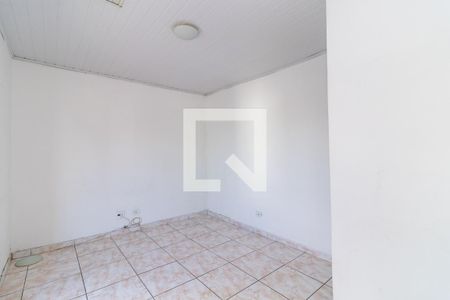 Quarto de casa para alugar com 1 quarto, 60m² em Vila Nhocuné, São Paulo