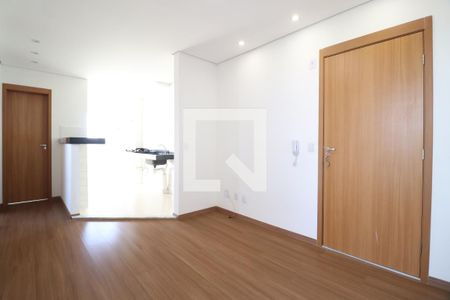 Sala de apartamento para alugar com 2 quartos, 49m² em Martins, Uberlândia