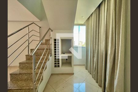 Apartamento para alugar com 4 quartos, 200m² em Palmares, Belo Horizonte