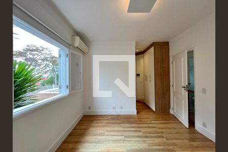 Suíte de casa à venda com 3 quartos, 171m² em Parque Imperador, Campinas