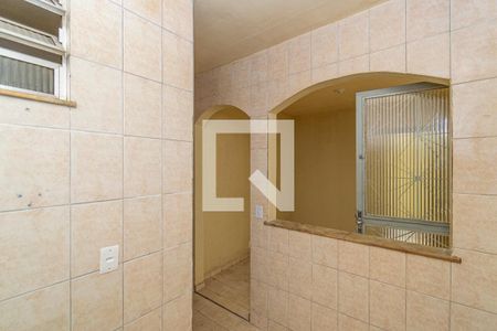 Cozinha de casa para alugar com 1 quarto, 30m² em Vista Alegre, Rio de Janeiro