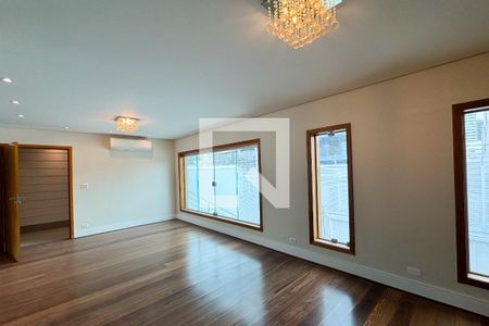 Sala de casa para alugar com 3 quartos, 400m² em Jardim do Mar, São Bernardo do Campo
