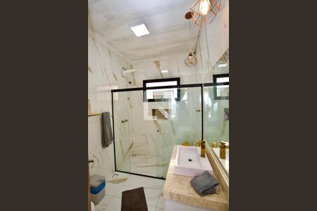 Banheiro da Suíte de casa à venda com 3 quartos, 776m² em Tropical, Contagem