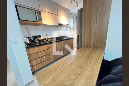 Cozinha de apartamento à venda com 1 quarto, 40m² em Barro Preto, Belo Horizonte