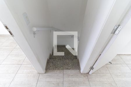 Escada de casa de condomínio à venda com 2 quartos, 55m² em Ipiranga, São Paulo