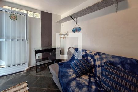 Sala de kitnet/studio para alugar com 1 quarto, 35m² em Itaipu, Niterói