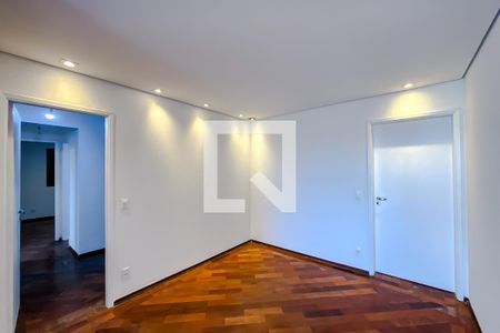 Sala de apartamento para alugar com 3 quartos, 98m² em Água Rasa, São Paulo