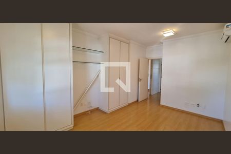 Quarto de casa à venda com 4 quartos, 365m² em Loteamento Alphaville Campinas, Campinas