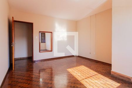 Casa para alugar com 2 quartos, 240m² em Vila Emilio, Mauá