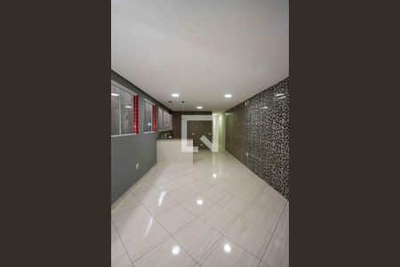 Sala de casa à venda com 2 quartos, 110m² em Jardim Sapopemba, São Paulo