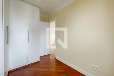 Quarto 2 de apartamento para alugar com 2 quartos, 53m² em Jardim Roberto, Osasco
