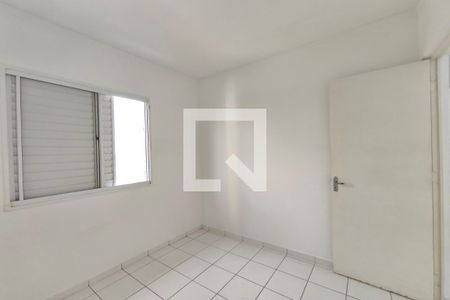 Quarto 1 de apartamento para alugar com 2 quartos, 54m² em Parque Residencial Vila União, Campinas