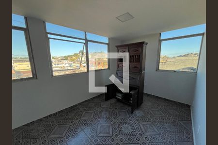Sala/Cozinha de apartamento para alugar com 1 quarto, 30m² em Centro, Duque de Caxias