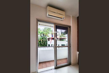 Varanda  de apartamento à venda com 2 quartos, 80m² em Grajaú, Rio de Janeiro
