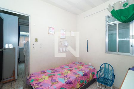 Quarto 1 de casa para alugar com 2 quartos, 50m² em Bangu, Rio de Janeiro