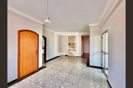 Apartamento à venda com 4 quartos, 125m² em Floresta, Belo Horizonte