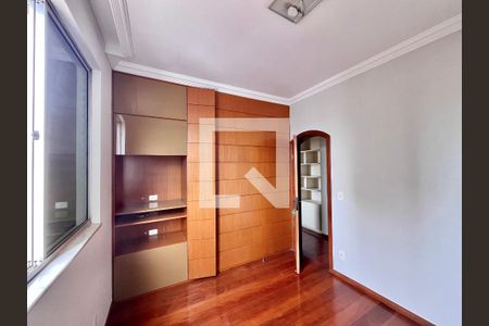 Apartamento à venda com 4 quartos, 125m² em Floresta, Belo Horizonte