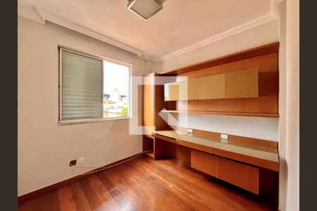 Apartamento à venda com 4 quartos, 125m² em Floresta, Belo Horizonte