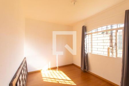 Quarto 1 de casa à venda com 3 quartos, 188m² em Santo Inácio, Curitiba
