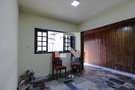 Entrada de casa para alugar com 3 quartos, 200m² em Conjunto Residencial do Bosque, Mogi das Cruzes