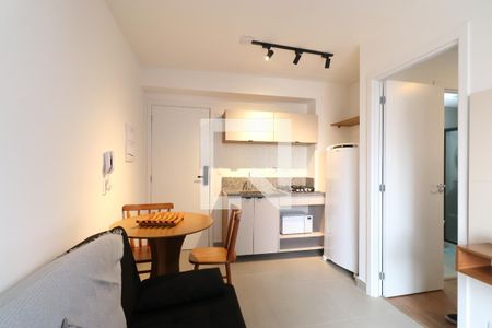 Sala/Cozinha  de apartamento para alugar com 1 quarto, 30m² em Pompeia, São Paulo