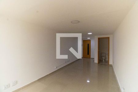 Studio de kitnet/studio à venda com 1 quarto, 27m² em Santa Rosa, Niterói