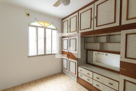 Casa para alugar com 3 quartos, 900m² em Raul Veiga, São Gonçalo