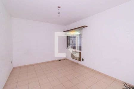 Casa para alugar com 3 quartos, 900m² em Raul Veiga, São Gonçalo