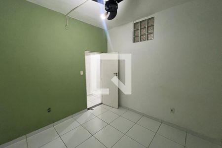 Quarto 1 de casa para alugar com 2 quartos, 50m² em Ilha do Governador, Rio de Janeiro