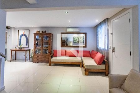 Sala  de casa de condomínio à venda com 3 quartos, 101m² em Taboão, São Bernardo do Campo