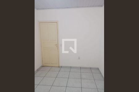 Quarto de casa para alugar com 2 quartos, 55m² em Conceição, Osasco