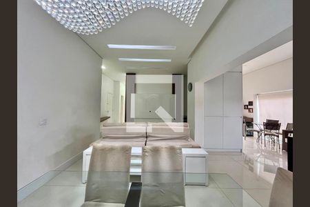 Sala de apartamento para alugar com 2 quartos, 217m² em Fazenda Santa Cândida, Campinas