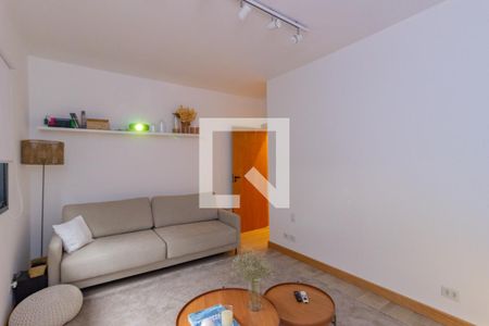 Sala de Cinema de casa à venda com 4 quartos, 276m² em Chácara Inglesa, São Paulo