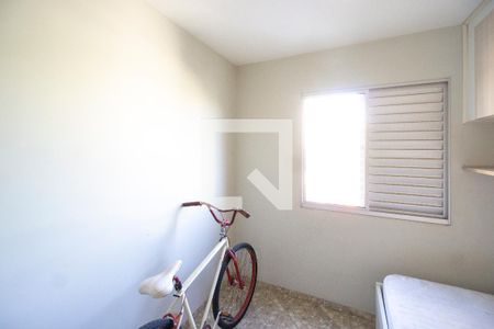 Quarto 01 de apartamento para alugar com 2 quartos, 56m² em Vila Granada, São Paulo